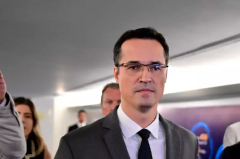 Deltan Dallagnol é anunciado como pré-candidato ao Senado pelo Paraná em evento com Moro