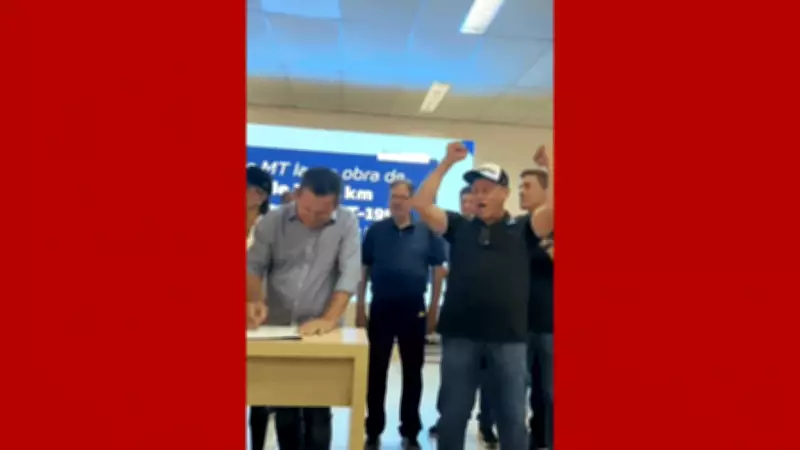 Deputado é flagrado comemorando licitação de hospital e gera suspeita de conflito de interesses