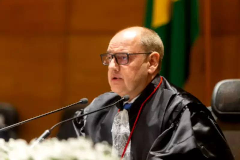 Desembargador Ricardo Couto concede primeira coletiva como governador interino do Rio