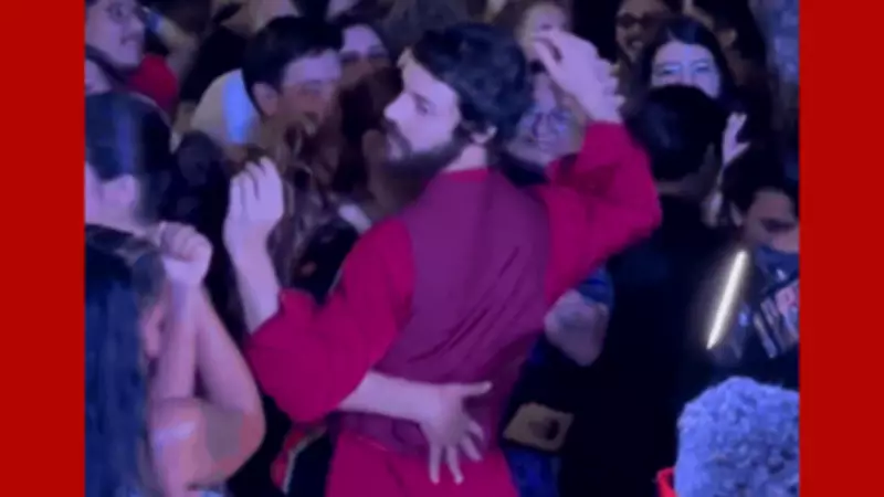 Diogo Defante dança lambadão em Cuiabá e encanta público em apresentação tradicional