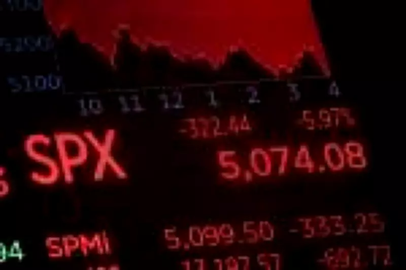 Eleições de meio de mandato nos EUA impactam bolsas e Bitcoin, exigindo sangue frio dos investidores brasileiros