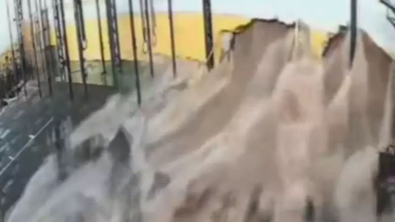 Enxurrada destrói academia de crossfit na Zona Sul de São Paulo após chuvas intensas