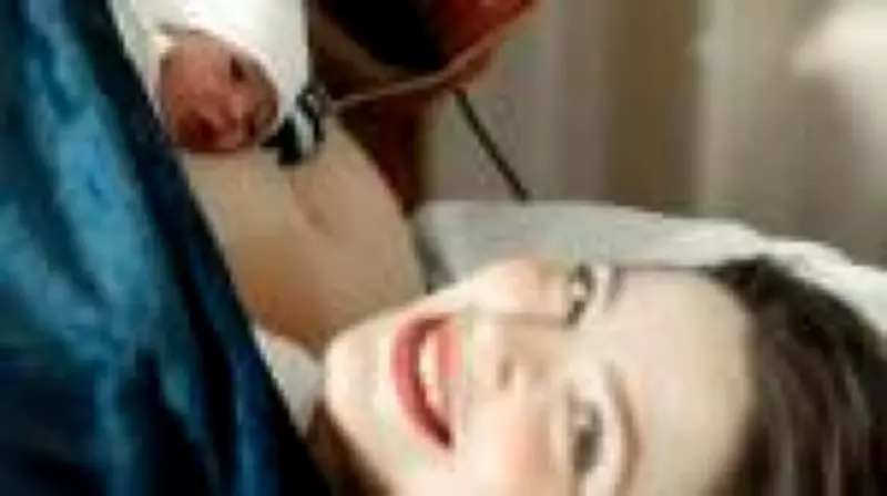 Ex-Chiquititas e repórter da Record celebra nascimento do primeiro filho em Brasília