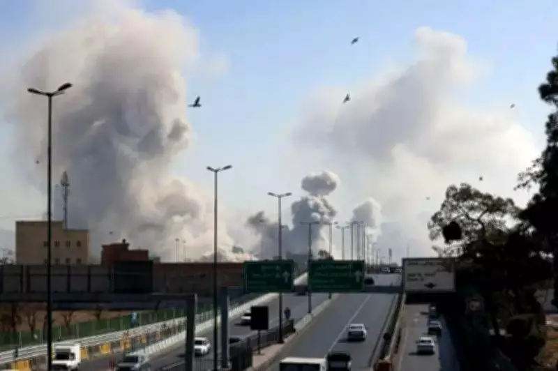 Ex-diplomata americano alerta sobre risco de expansão do conflito Irã-EUA via terrorismo