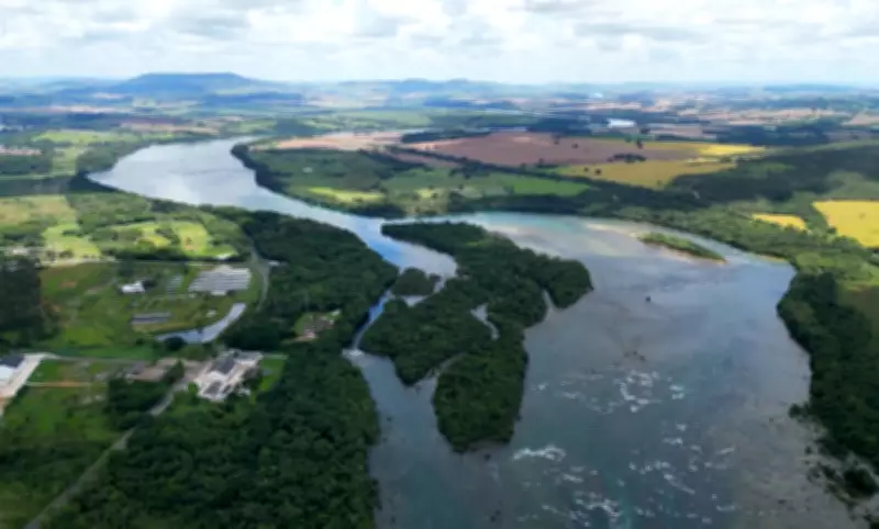 Expedição 'Travessia das Águas' retorna ao Lago de Furnas após quase 20 anos