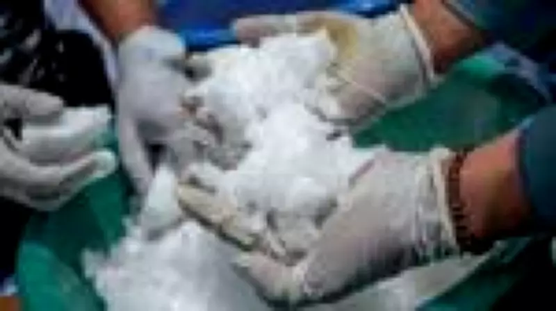 Explosão da metanfetamina no Brasil: produção nacional barateia droga e preocupa autoridades