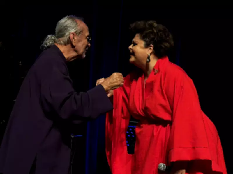 Fabiana Cozza e Gilson Peranzzetta brilham em show 'Cores de Caymmi' no Rio de Janeiro