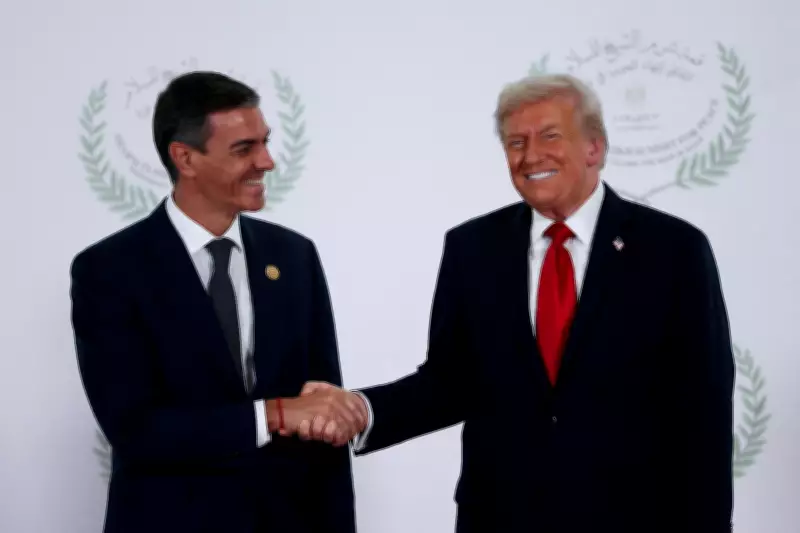É #FAKE que vídeo mostre bronca de Trump em premiê espanhol por 'traição' na guerra contra o Irã
