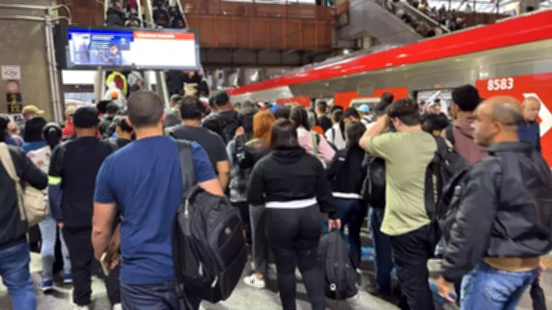 Falha em equipamento causa lentidão e superlotação na Linha 12-Safira da CPTM