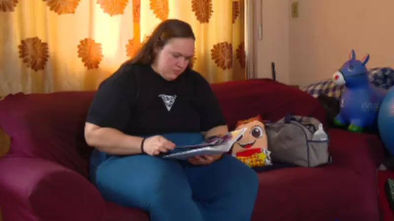 Família luta há 8 meses por tratamento de criança com paralisia cerebral após decisão judicial