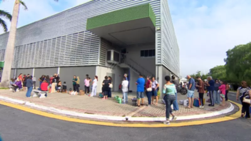 Fiéis enfrentam fila para garantir ingressos do Auto de Páscoa em São José dos Campos
