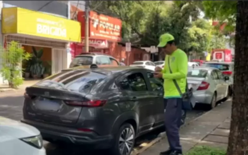 Fiscais da Área Azul retomam venda de bilhetes nas ruas de Rio Preto após oito meses