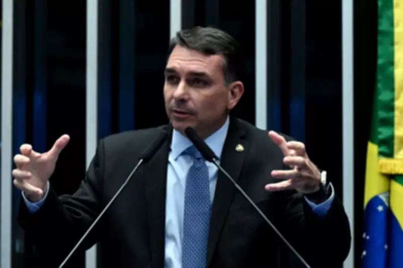 Flávio Bolsonaro busca ampliar base política para além do bolsonarismo