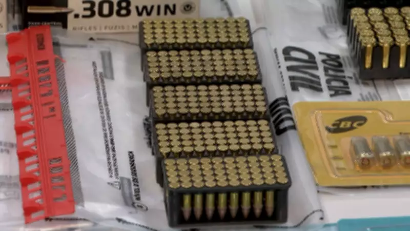 Foragido por homicídio no Paraná é preso em Uberlândia com 1.400 munições apreendidas