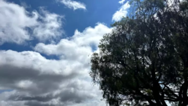 Frente fria provoca tempestades e queda brusca de temperatura no Paraná