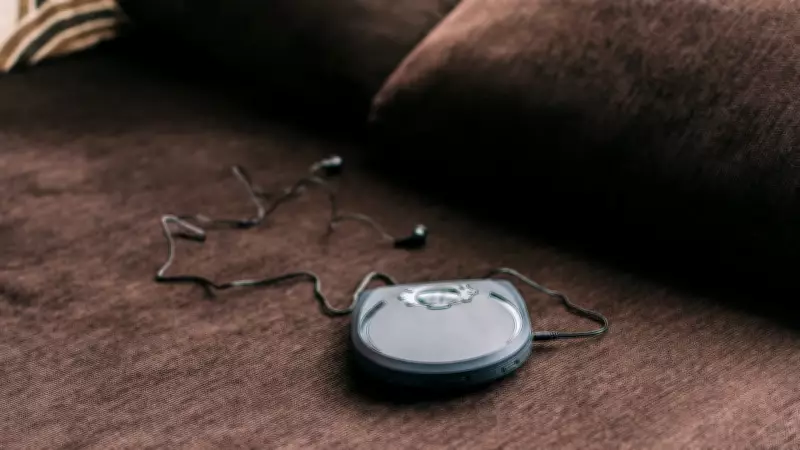 Gadgets dos anos 90: relembre os dispositivos que marcaram uma geração