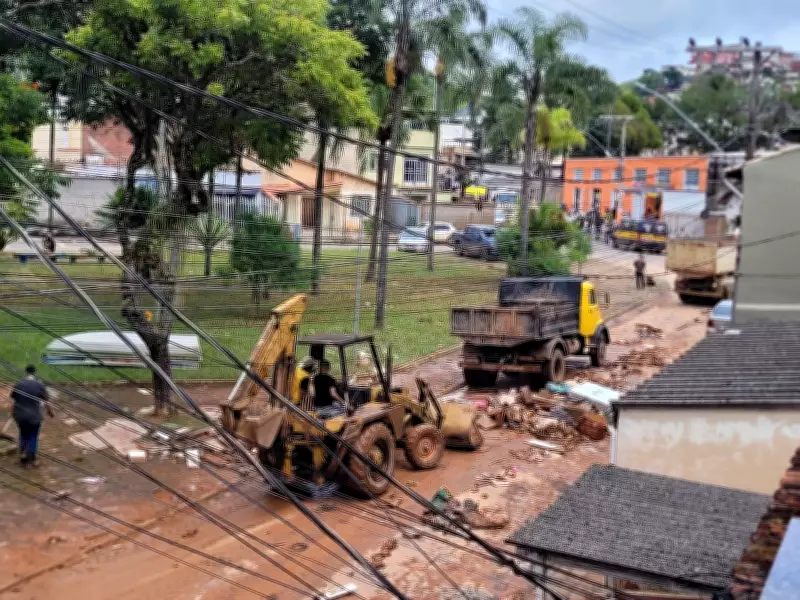 Governo de Minas decreta medidas para recuperação de cidades atingidas por chuvas