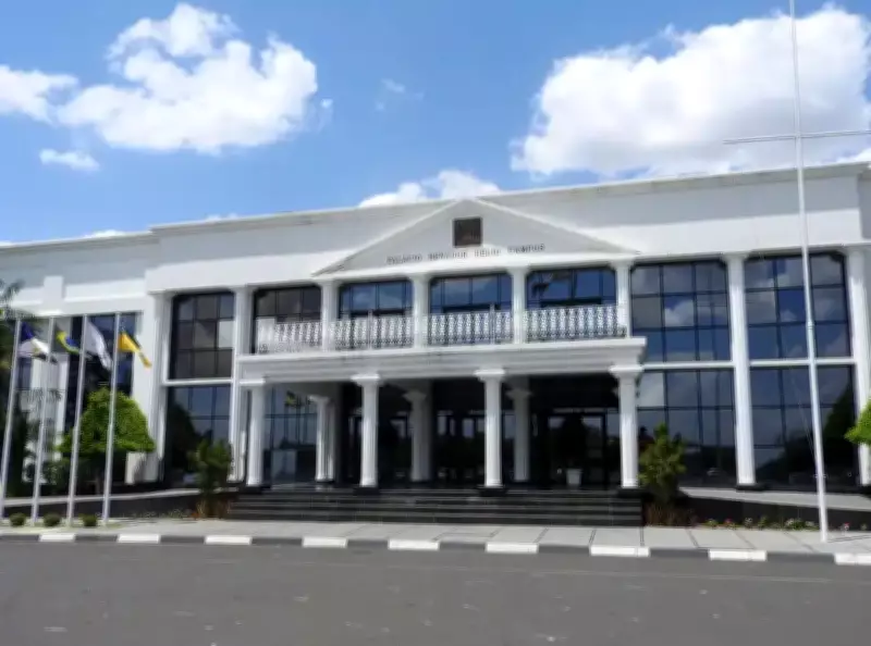 Governo de Roraima cria grupo técnico para analisar 'penduricalhos' após decisão do STF