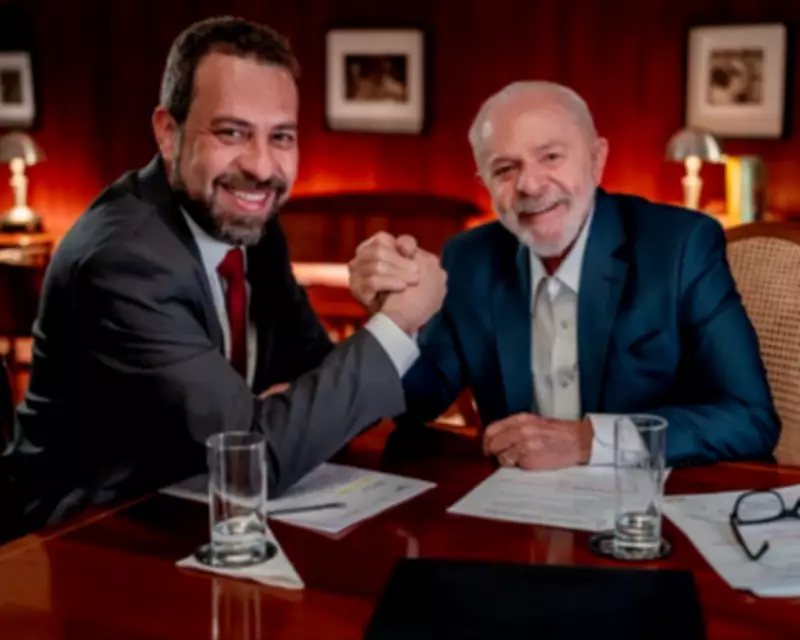 Governo Lula evita greve de caminhoneiros com MP histórica sobre piso do frete