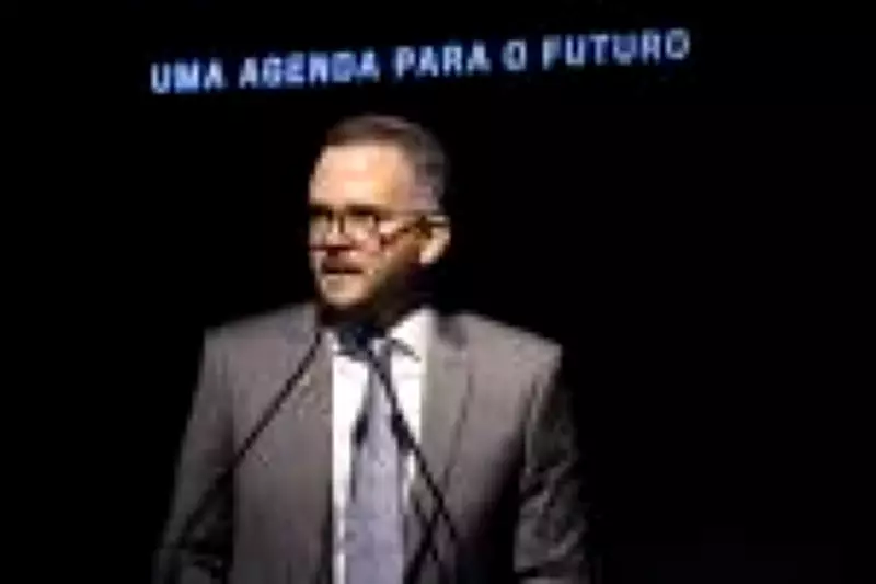 Governo planeja rodada de leilões em aeroportos e hidrovias para atrair capital privado