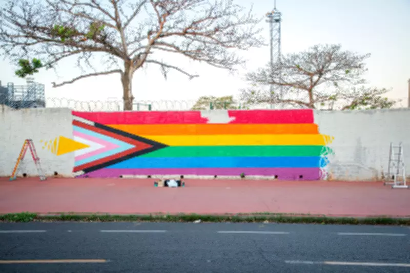 Grafiteiro transforma muros de Rio Preto com arte sensorial que provoca reflexões urbanas