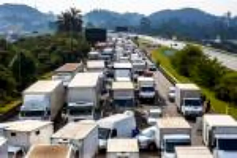 Greve dos Caminhoneiros de 2018: Lições e o Risco de Nova Paralisação em 2026