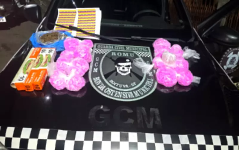 Guarda Civil desmantela 'casa bomba' e apreende mais de 2 mil porções de drogas em Boituva