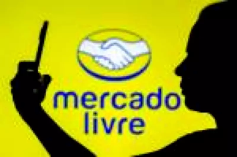 Guerra Digital: Shopee e Mercado Livre Adotam Estratégias Opostas no E-commerce Brasileiro