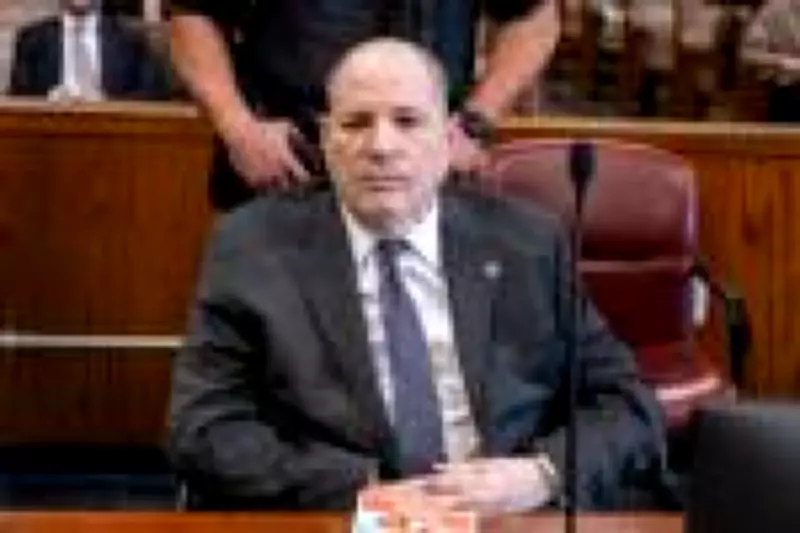 Harvey Weinstein revela confissões e omissões em entrevista exclusiva na prisão