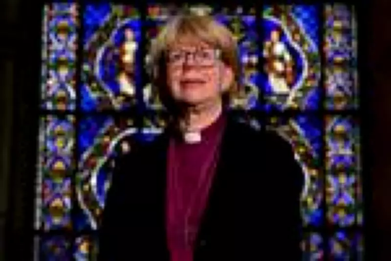 Histórica Posse: Primeira Mulher Arcebispa de Canterbury Assume Sob Olhar Real