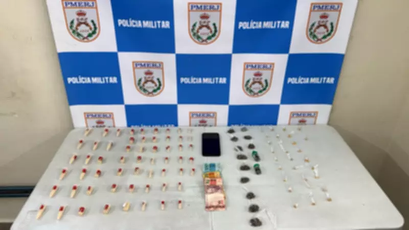 Homem de 49 anos é preso com drogas em ponto de venda no Jardim Cidade do Aço, em Volta Redonda