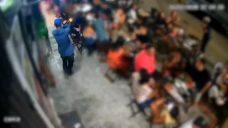 Homem é executado com tiro na nuca em bar lotado na Serra, Espírito Santo