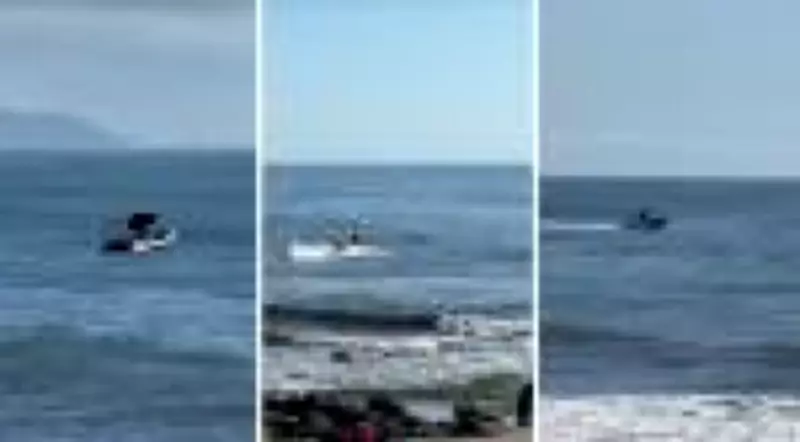 Homem morre após cair de banana boat em Itapoá, SC; resgate mobilizou Marinha