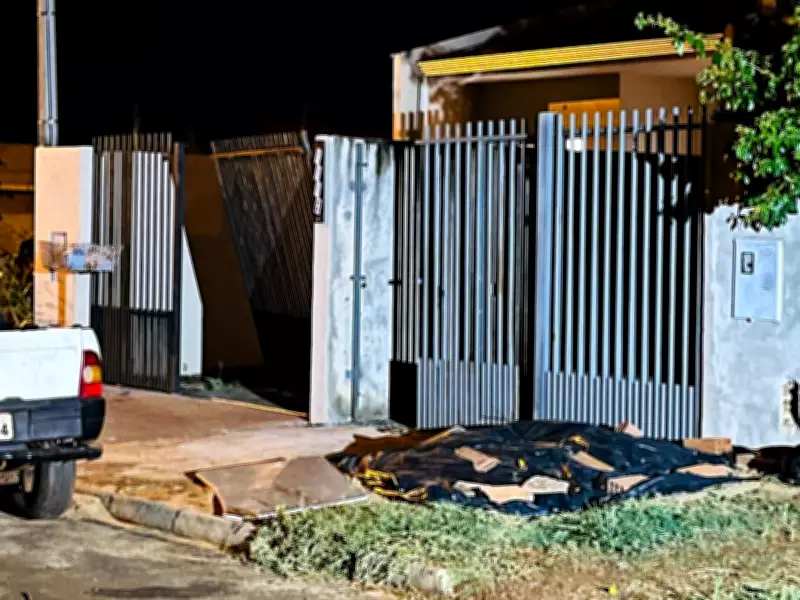 Homem morre esfaqueado por enteado após invadir casa com enxada em Foz do Iguaçu