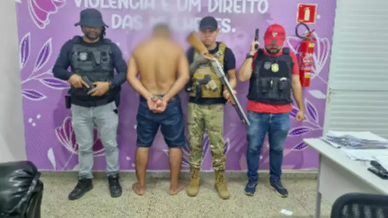 Homem é preso após agredir e ameaçar companheira de morte em Santana, Amapá