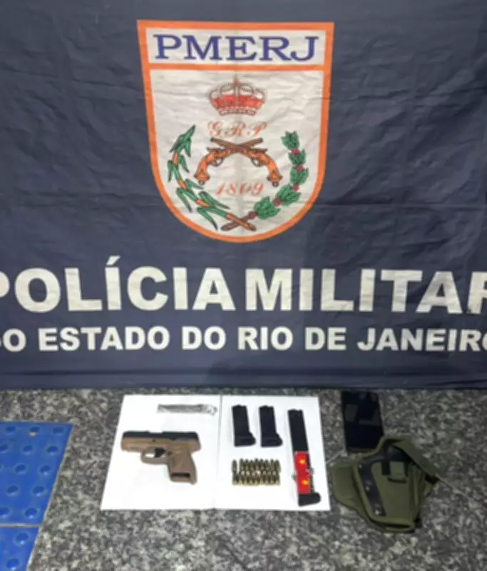 Homem é preso em Cabo Frio com pistola, maconha e macaco sagui mantido irregularmente
