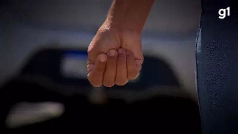 Homem é preso por violência doméstica após vítima usar sinal universal de socorro em Uberlândia