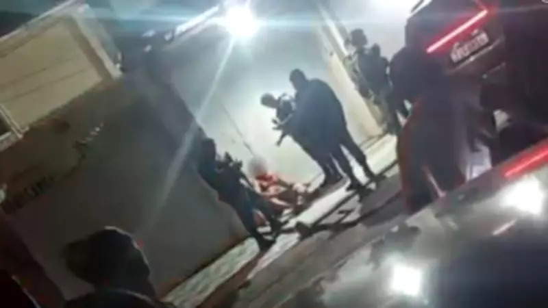 Homem suspeito de oferecer dinheiro a crianças é linchado por populares em Fortaleza