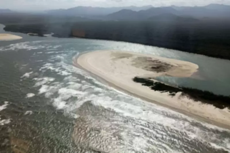 Ilha do Cardoso em Cananéia pode se dividir com risco iminente de rompimento de esporão arenoso