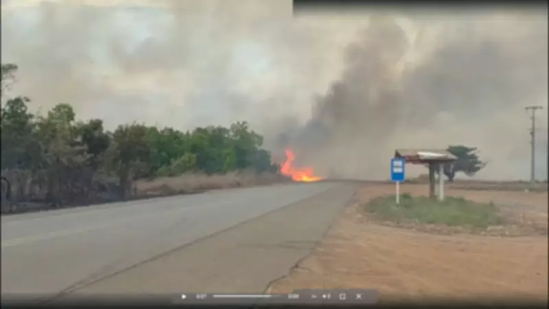 Incêndio de grandes proporções atinge assentamento rural em Boa Vista, Roraima