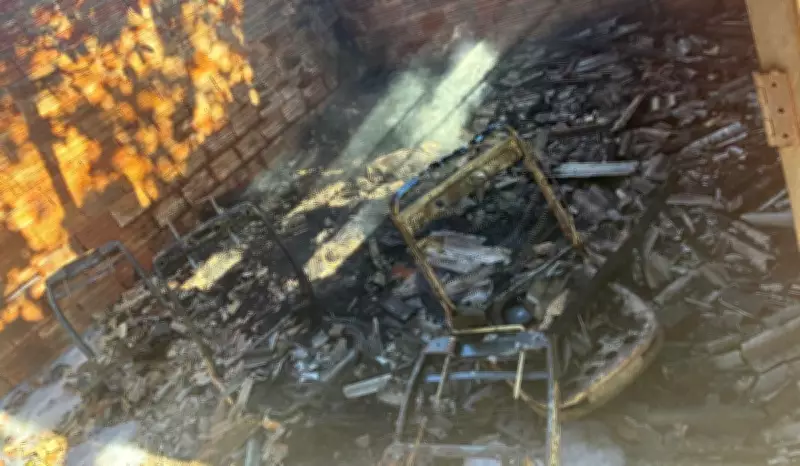 Incêndio destrói residência e veículos estacionados no interior de São Paulo