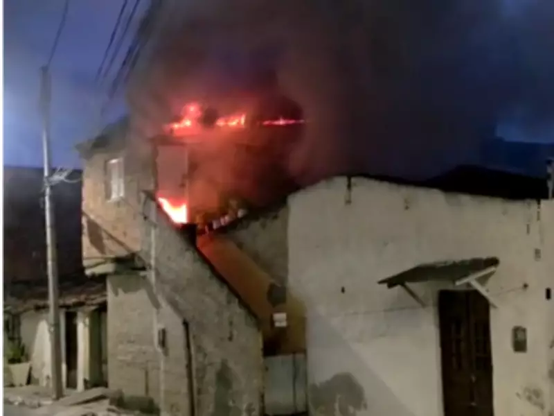 Incêndio destrói residência no bairro São Francisco em Caruaru, sem vítimas