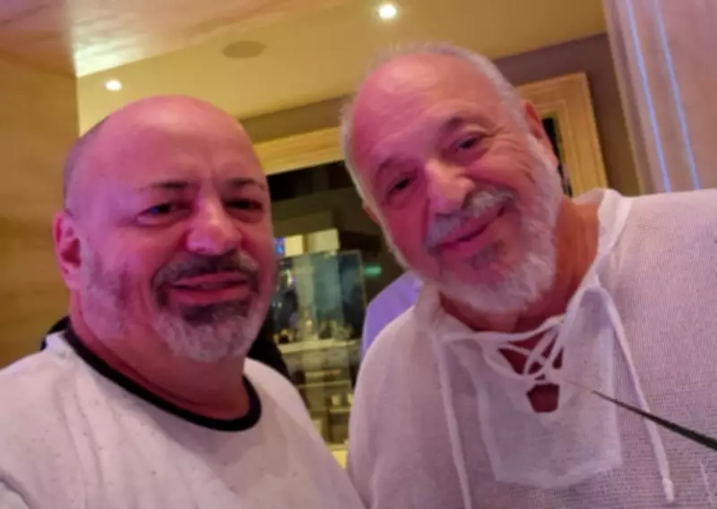 Irmãos de São Carlos presos em Dubai há 12 dias devido a guerra e cancelamento de voos