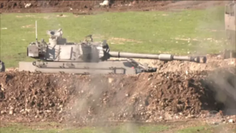 Israel avança em território libanês com tanques e cria zona de segurança no sul