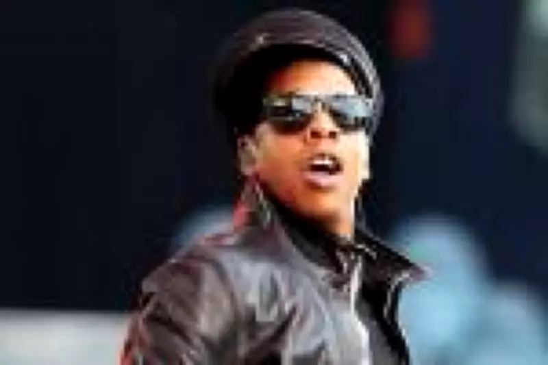 Jay-Z rompe silêncio sobre acusação de estupro: 'Muita raiva incontrolável'