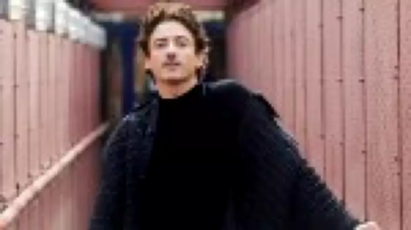 Jesuíta Barbosa retorna à TV em nova novela após sucesso no cinema com 'Homem com H'