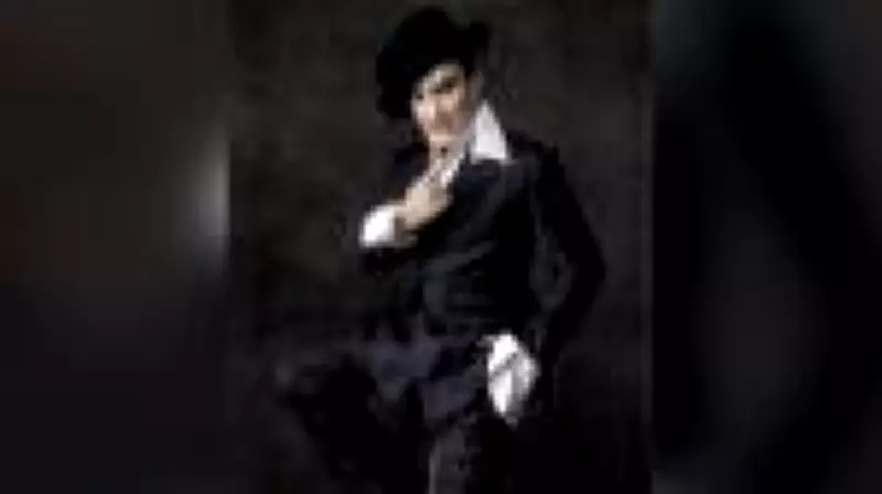 John Galliano une forças com a Zara em parceria revolucionária que democratiza o luxo