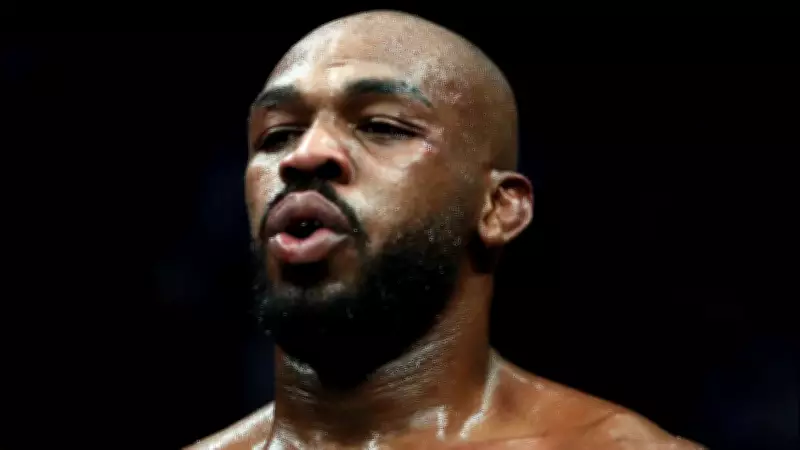 Jon Jones pede rescisão de contrato após desentendimento com Dana White sobre luta