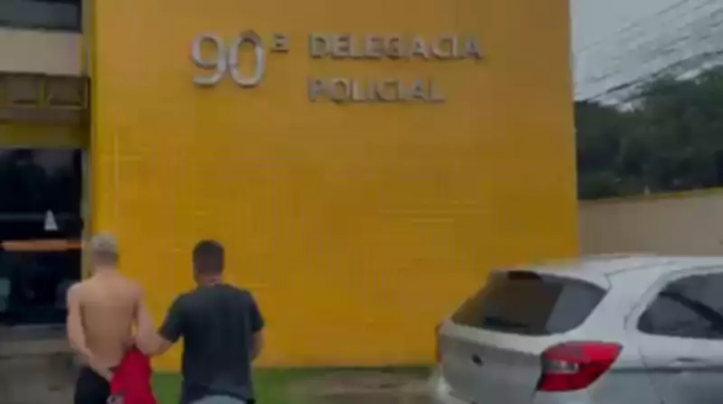 Jovem de 19 anos é preso por homicídio como 'prova de lealdade' a facção em Barra Mansa