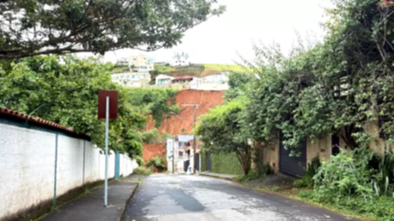 Juiz de Fora mantém evacuações após chuvas: solo encharcado ainda representa risco de deslizamentos